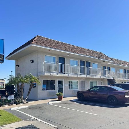 Motel 6 Ontario Airport Kültér fotó