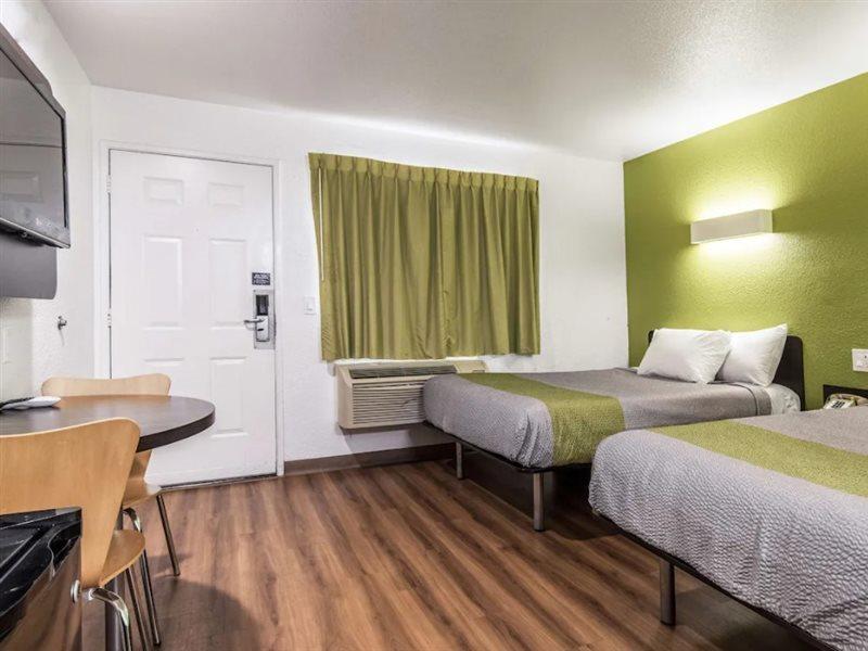 Motel 6 Ontario Airport Kültér fotó