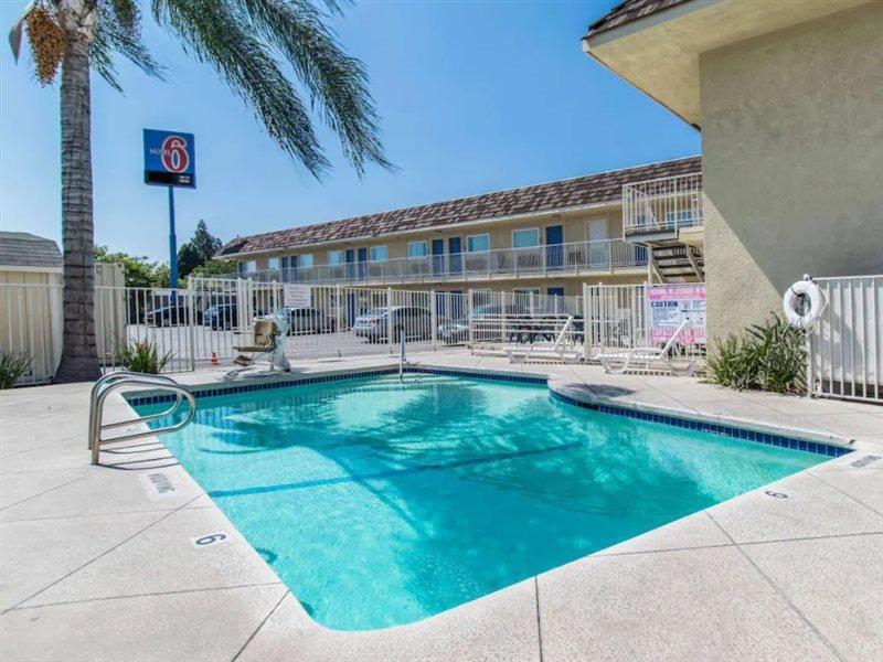 Motel 6 Ontario Airport Kültér fotó