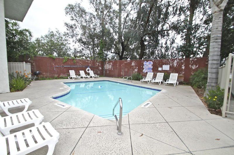 Motel 6 Ontario Airport Kültér fotó