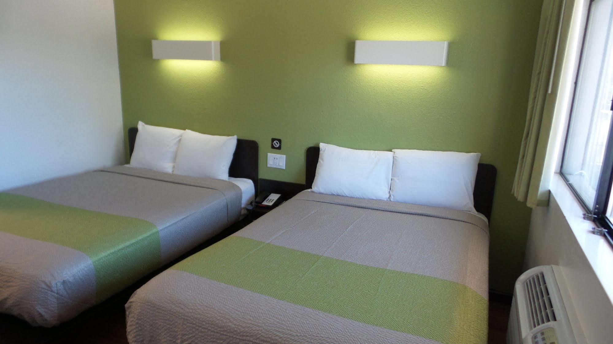 Motel 6 Ontario Airport Kültér fotó